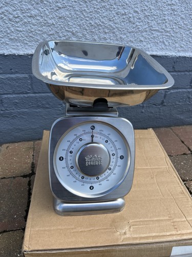 Vrai gourmet kitchen - vrai, scales