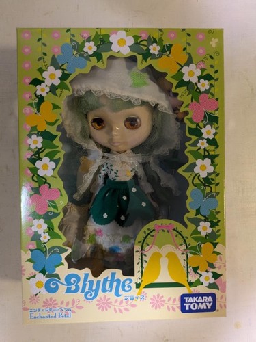 Takara blythe enchanted petal - blythe,
