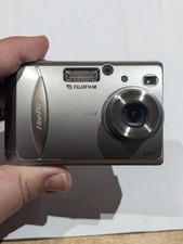 Fujifilm FinePix A203 2.0MP