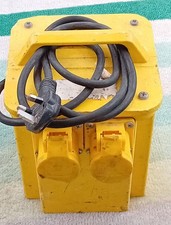 Carroll & Meynell 3000VA