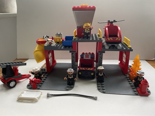 Duplo fire station - duplo,