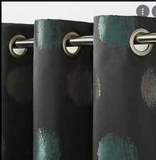 B&Q Kolla Dark Green Spotted