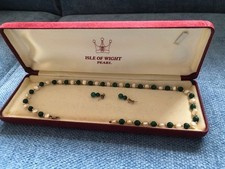 Isle of Wight Pearl necklace and earings in presentation box