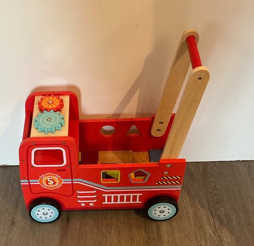 Soka wooden fire engine rider - soka,