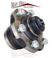 Massey Ferguson 65 165 168 178 188 285 390 575 590 Tractor Front Wheel Hub