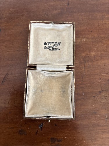 Antique jewellery case - case,