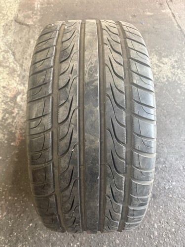 305 114v a - 114v, xl