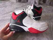 NIKE AIR JORDAN MAX AURA 3 TRAINERS  JUNIOR  BOYS SIZE UK5.5 EUR38.5 GENUINE