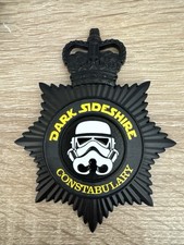 Q-Crown Fictitious Fun Dark