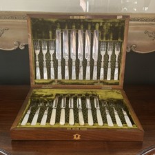 VTG A&DS SILVER PLATE MOP