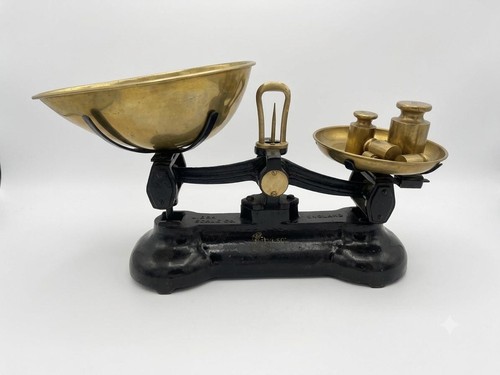 Libra vintage cast iron scale - vintage,