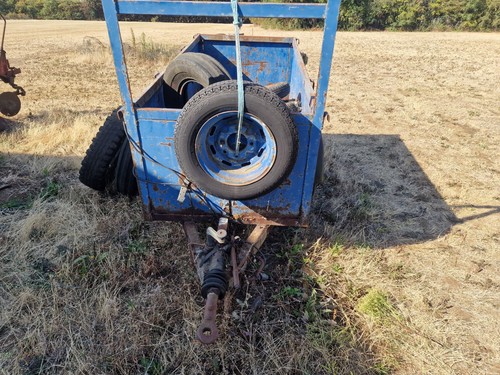 Car trailer - car,