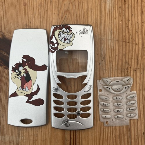 Nokia 8210 clip case - nokia,