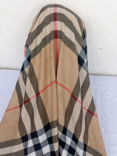 Burberry stole wrap shawl