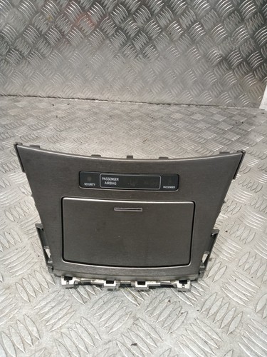 2009 toyota avensis center - toyota,