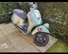 Piaggio Vespa GTS 250ie
