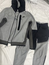 Nike Tech Fleece Black/Grey