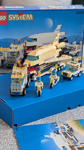 Lego space port 6346 - space,