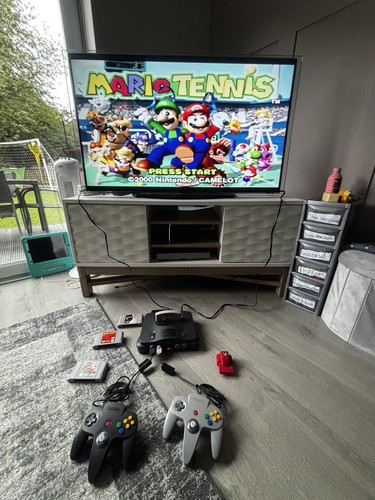 Nintendo n64 console bundle - 64,