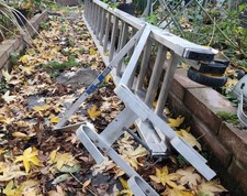 Youngman Ladder 7.45m Extended Ladder and Wall Bracket