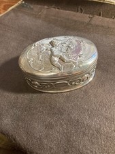 goldsmiths silversmiths company Trinket Box Cherubs No Mono Repousse Nice