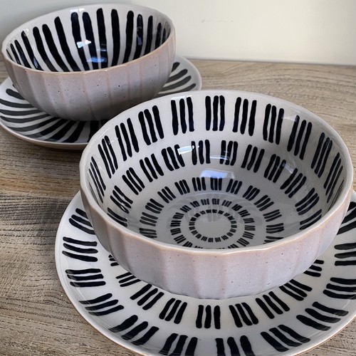 Black white stoneware - bowls, &