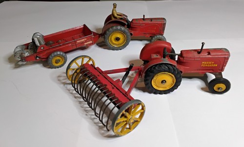 Dinky toys farm vehicles - farm,