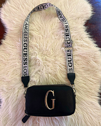 Guess black crossbody camera - guess,