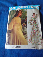 VINTAGE VOGUE COUTURIER DESIGN