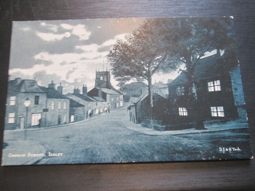 Postcard ilkley church - postcard, street