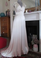 Vintage inspired silk 1940s wedding dress gorgeous studio sample great condition