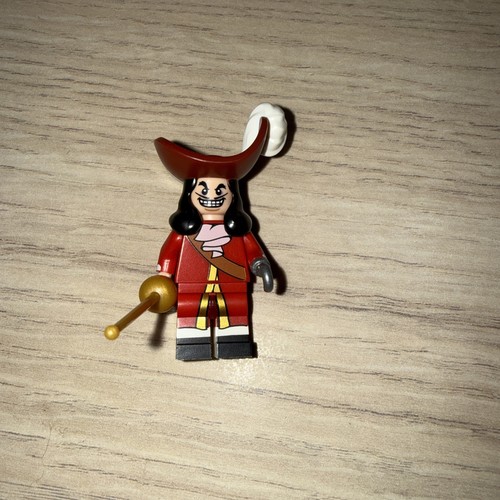 Lego dis016 captain hook cmf - lego,