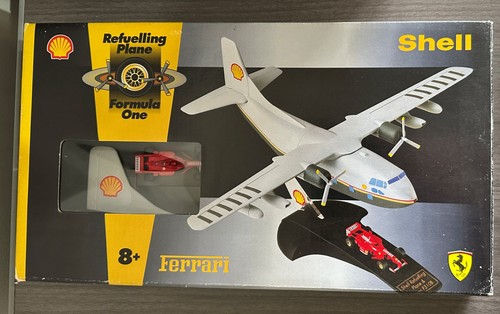 Shell refuelling plane - refuelling, and