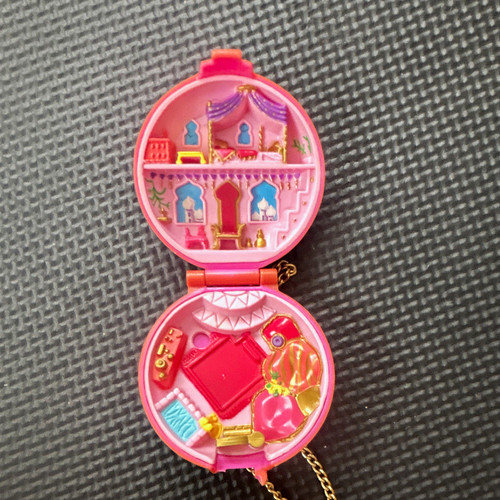 Polly pocket jewelled palace - polly,