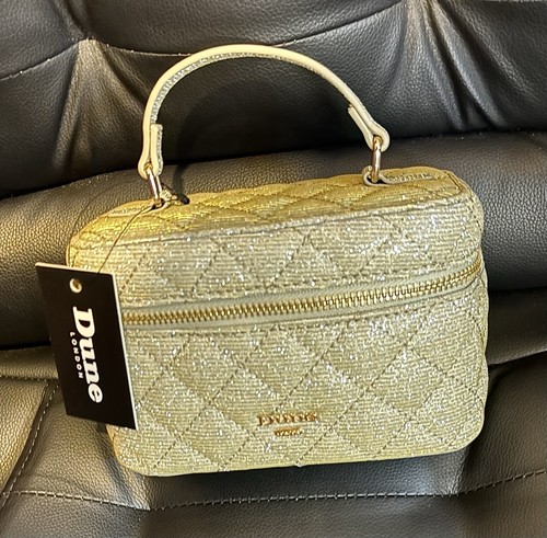 Beautiful gold shimmery - beautiful,