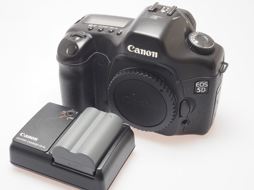 Canon eos mk1 body only - 5d,