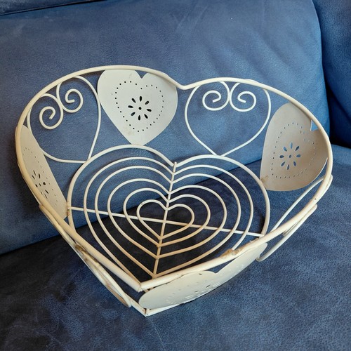 Cream wire heart - wire,