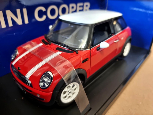 Scale bmw mini cooper - 1/18,