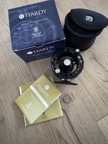 Hardy uniqua fly - uniqua,