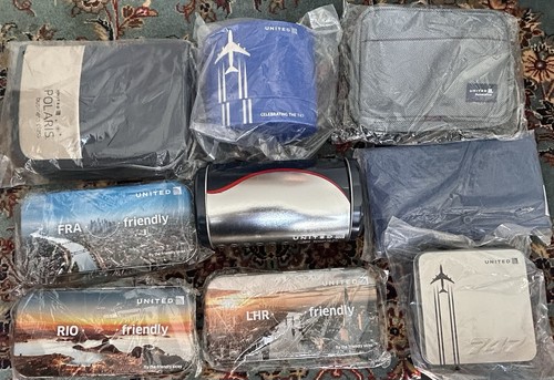 United polaris airline - united, amenity
