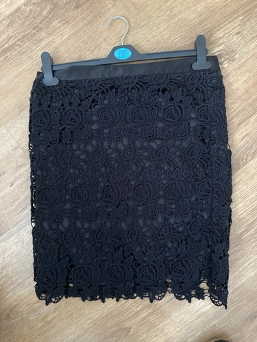 Black lace skirt size - lace,