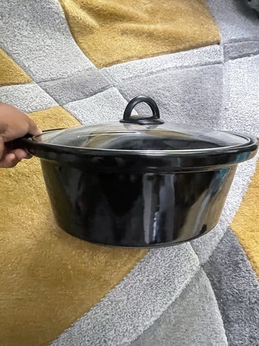 Black large cooking - black, with