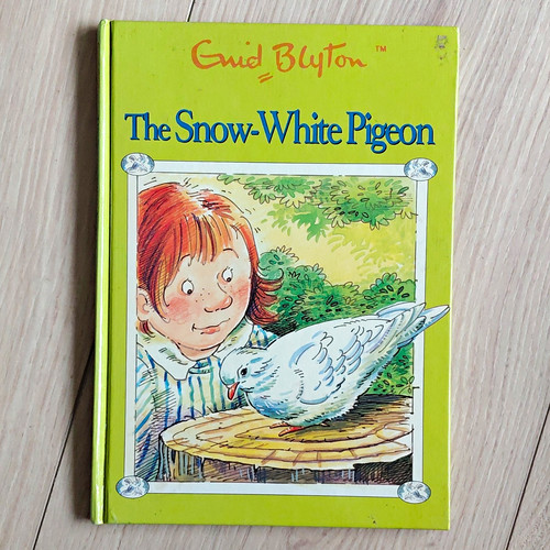 Enid blyton the snow - blyton,