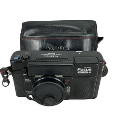 Bad Flash | Vintage Yashica