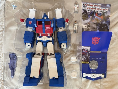 Transformers masterpiece ultra - transformers,