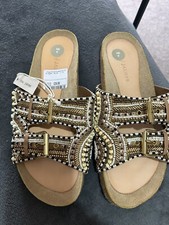 Gorgeous Beaded Sandals Tk