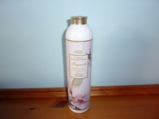 M&S Floral Collection Magnolia