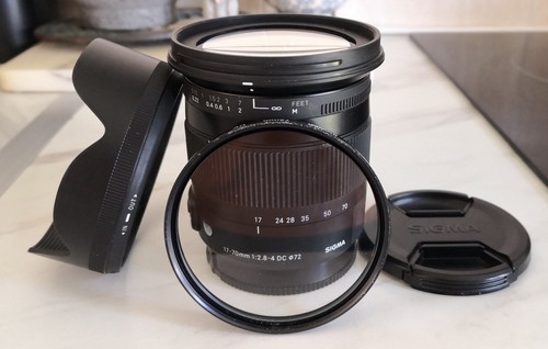 Sigma 70mm 4 - dc, macro