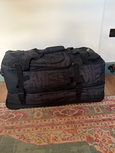 Animal wheeled travel bag