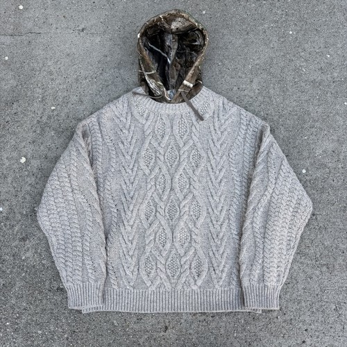 Nwt supreme wool cable - supreme,